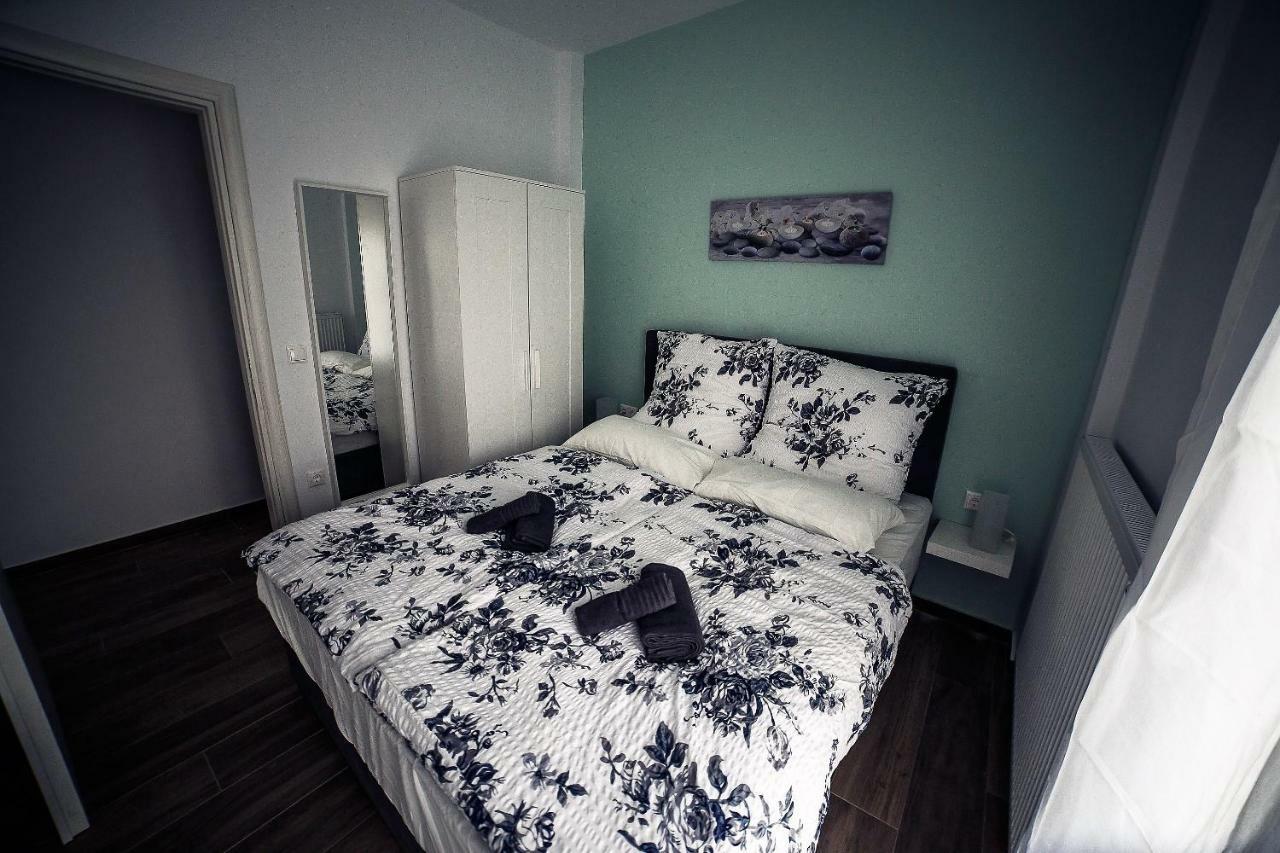 Seaview Deluxe Apartments Thessaloníki Eksteriør billede